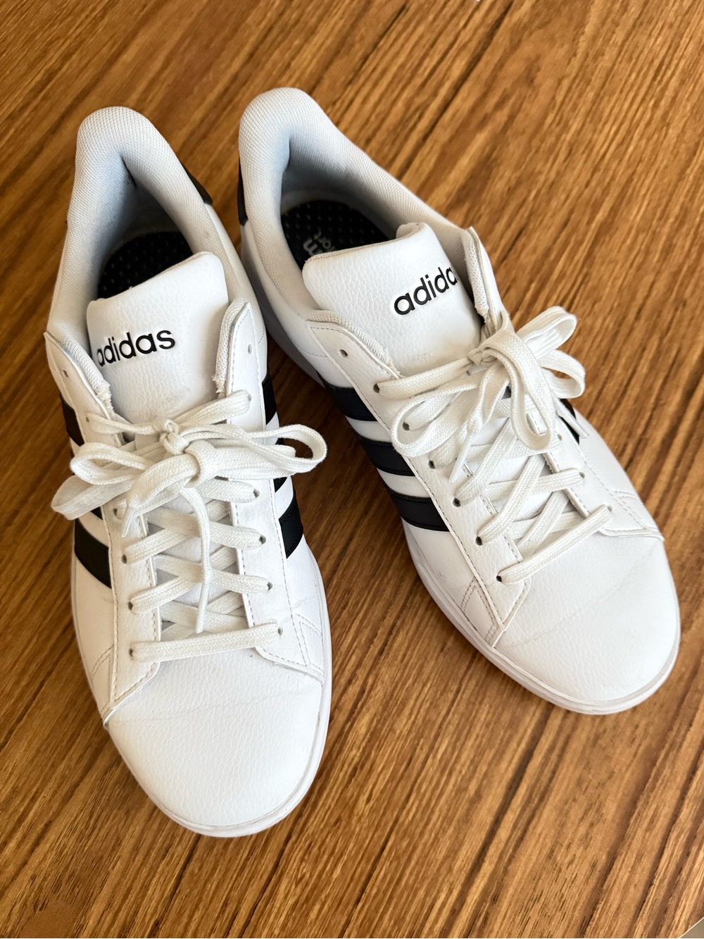 Adidas - Vegan Leather White Sneakers with Black Stripes - size 10 (EU 42.5)